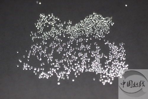宝清金属表面处理厂喷砂玻璃微珠清理